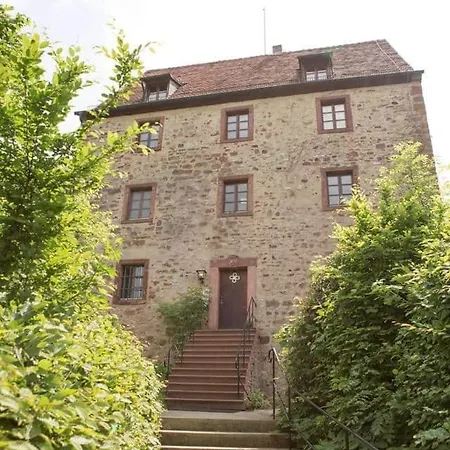 Apartamento Historisches Burgzimmer - Aussicht! Wiesloch